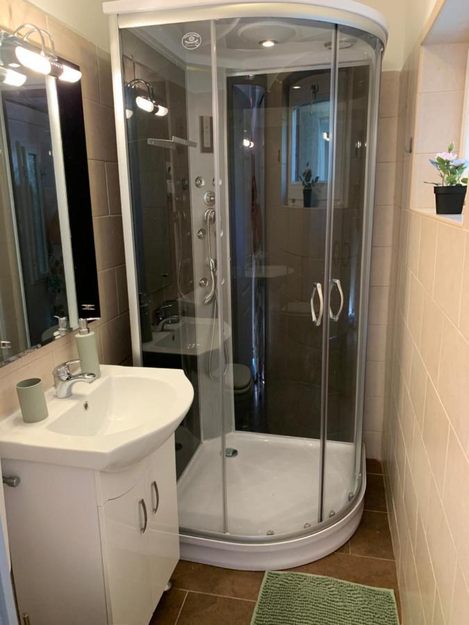 Balatonic Apartman Zamárdi Εξωτερικό φωτογραφία
